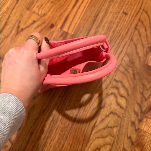 Chic Pink Women's Handbag - Picture 2 of 3